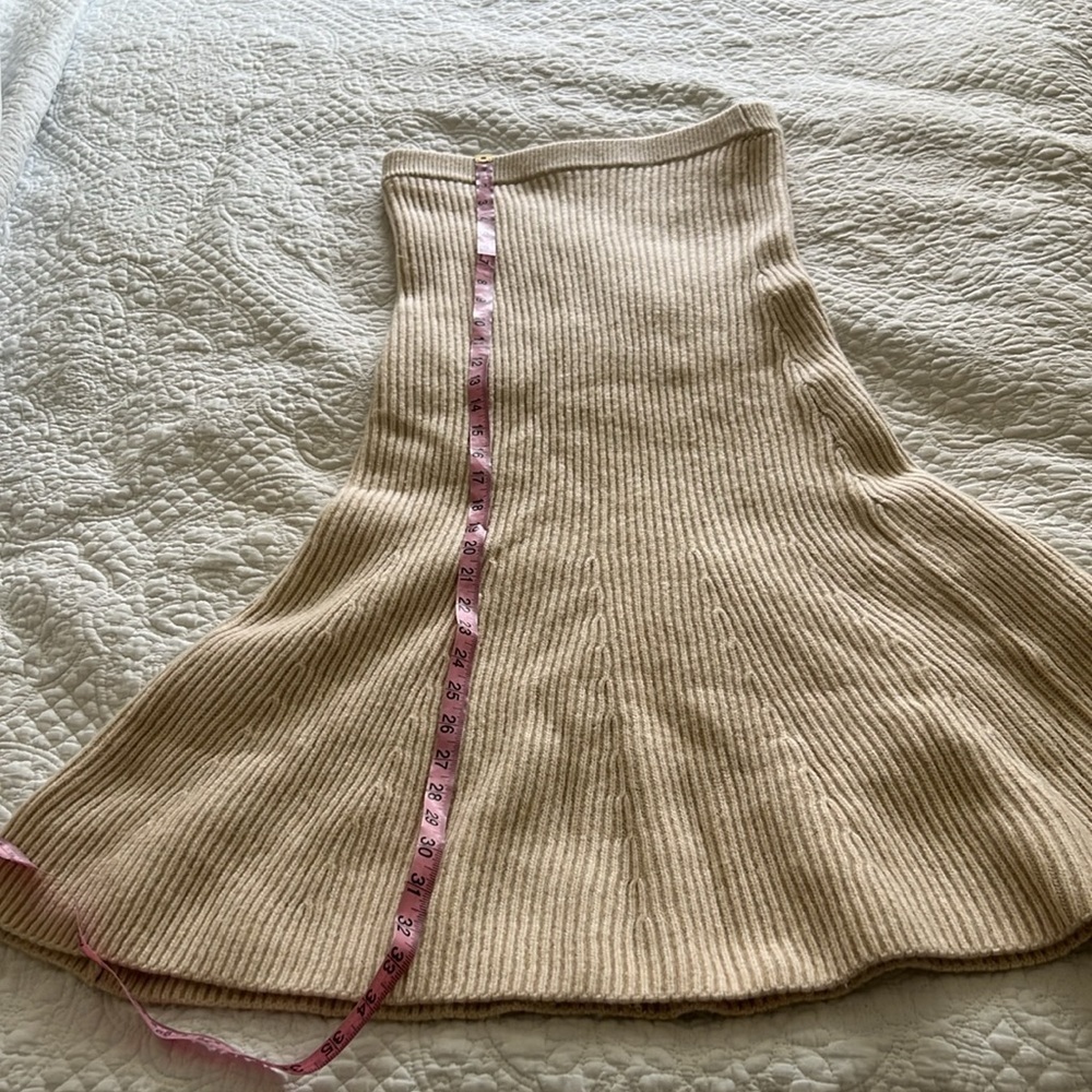 H&M Ribbed Knit Skirt - Picture 5 of 7